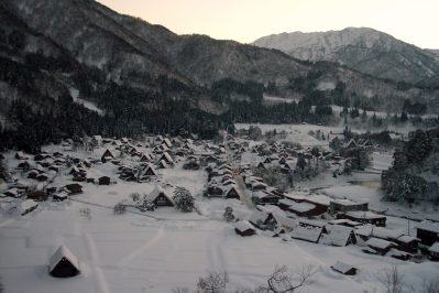 Excursión de un día a Shirakawa go: ¡Visitando el pueblo más hermoso de Japón!